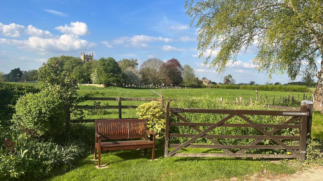 Homestay Church View Weston Subedge